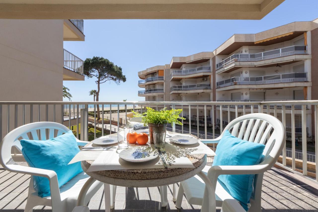 Apartamentos Dms V Arysal Cambrils Luaran gambar