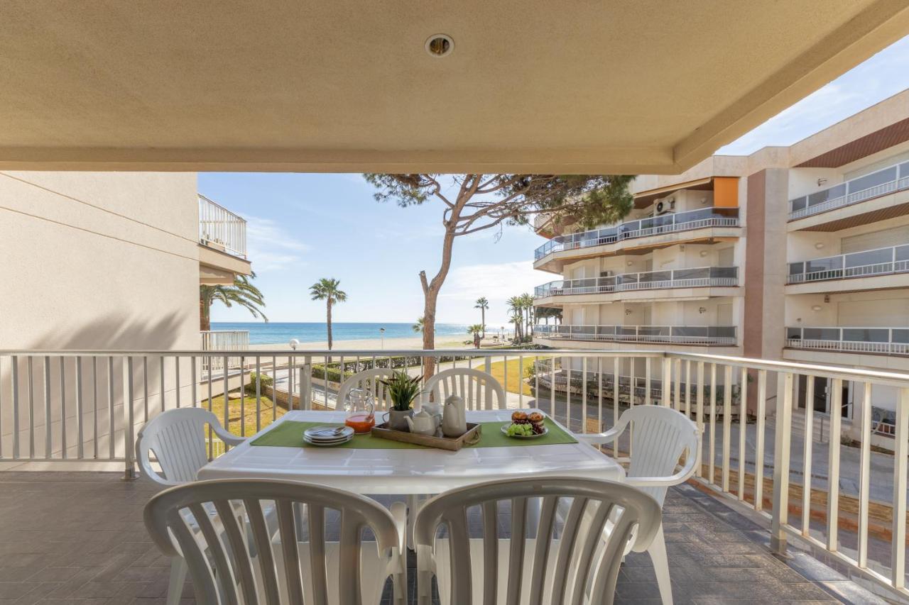 Apartamentos Dms V Arysal Cambrils Luaran gambar